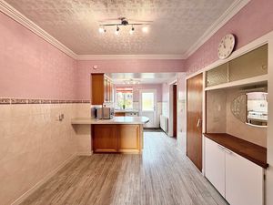 Photo 5- click for photo gallery